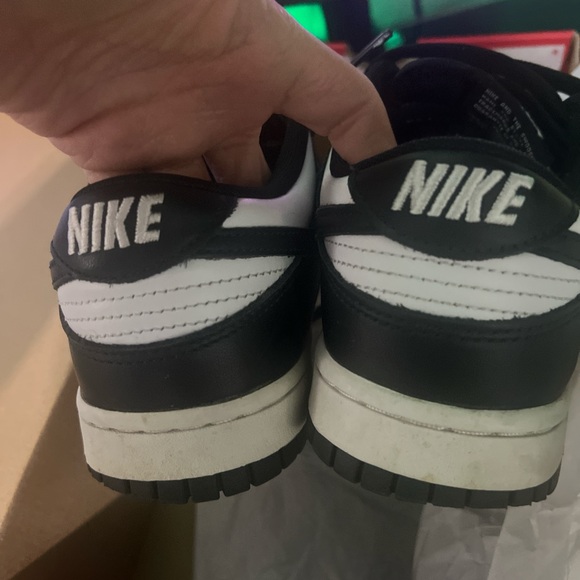 nike panda dunks - Picture 1 of 4